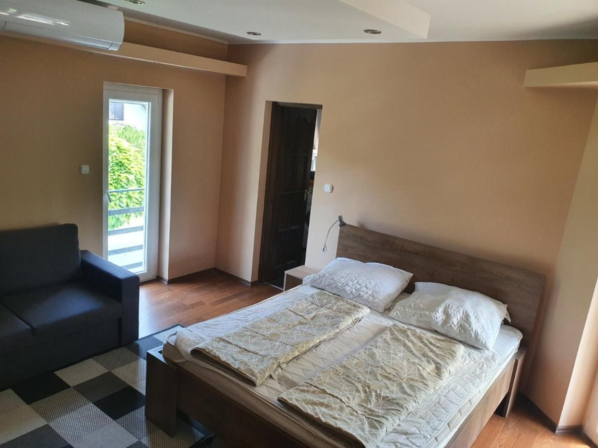 Happy Home Apartman Сиофок Екстериор снимка